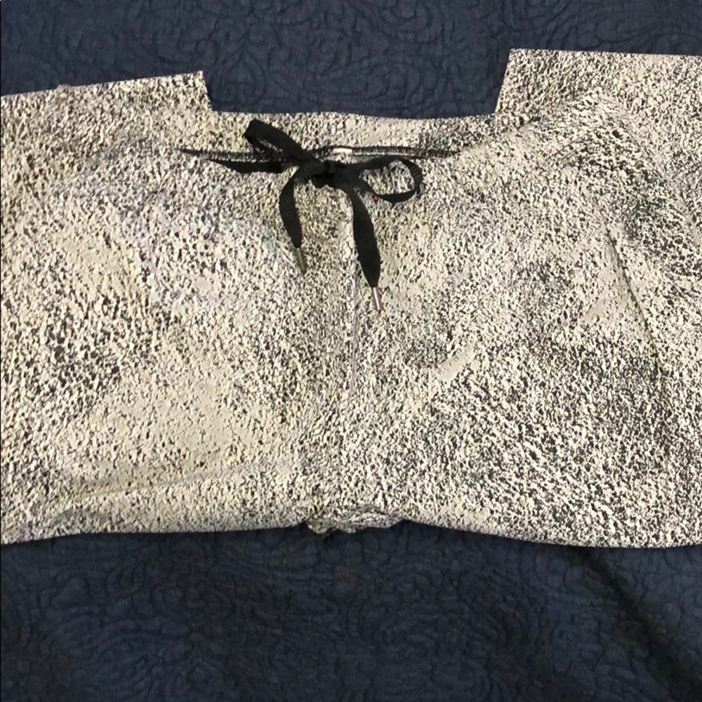 Lululemon straight pant